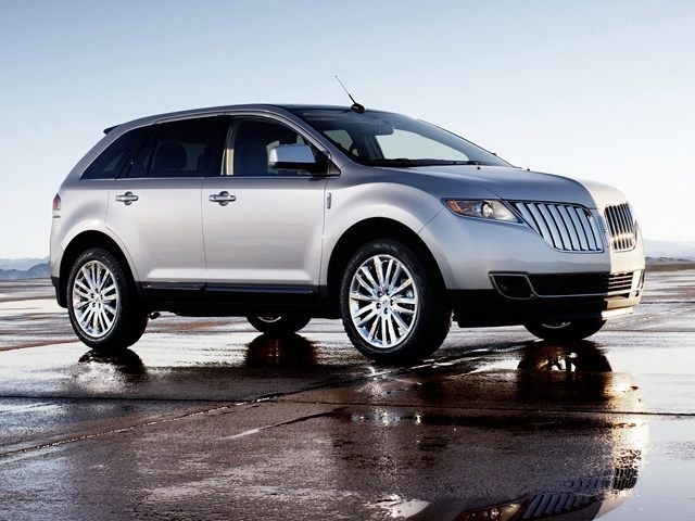 2011 Lincoln MKX Base's photo