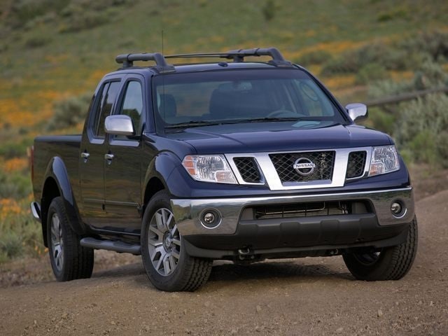 2011 Nissan Frontier SV's photo