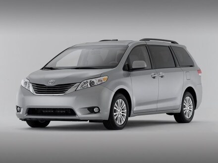 2011 Toyota Sienna XLE V6 Van