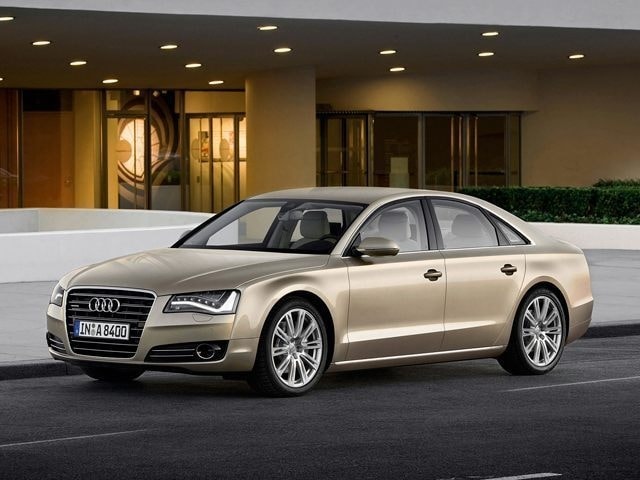 2013 Audi A8 Base's photo