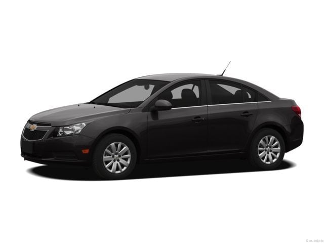 2013 Chevrolet Cruze LS Auto's photo