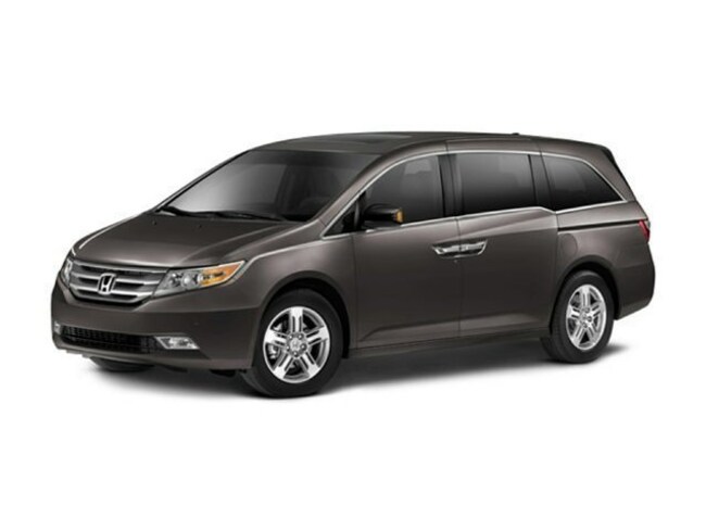 2013 Honda Odyssey Touring Van