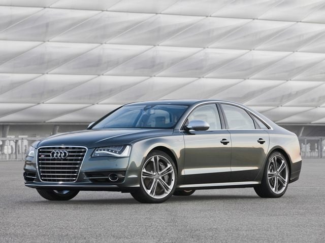 2014 Audi SQ8 Sportback e-tron Base's photo