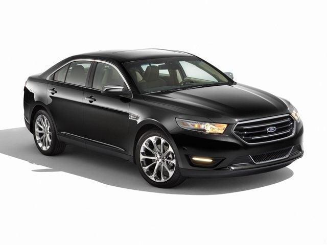 2014 Ford Taurus Limited's photo