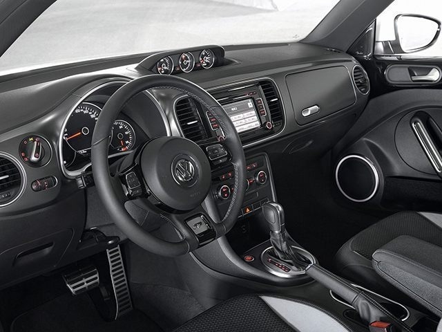 2014 Volkswagen Beetle 2.0T R-Line w/Sunroof & Sound DCT PZEV's photo