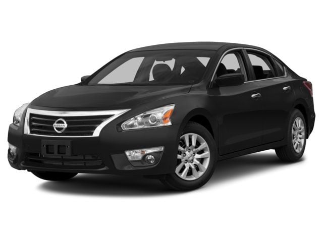 2015 Nissan Altima S Hero Image