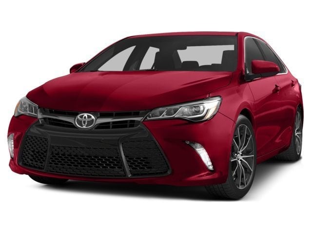 2015 Toyota Camry XSE's photo