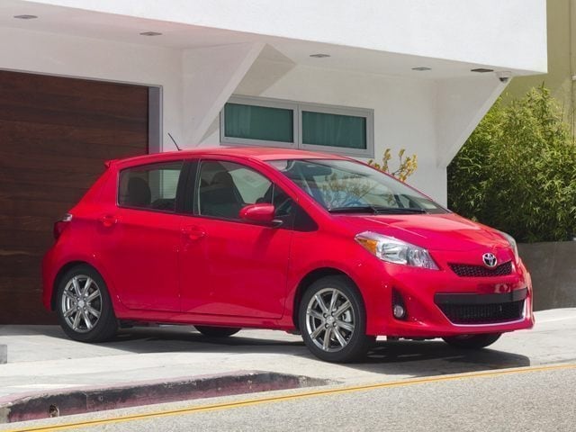 2015 Toyota Yaris LE's photo