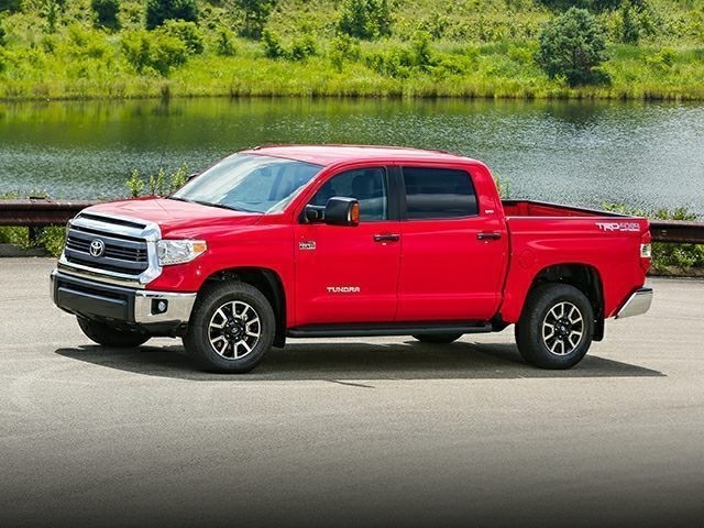 2015 Toyota Tundra SR5's photo
