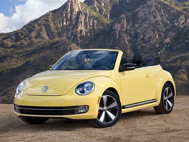 2015 Volkswagen Beetle 1.8's photo