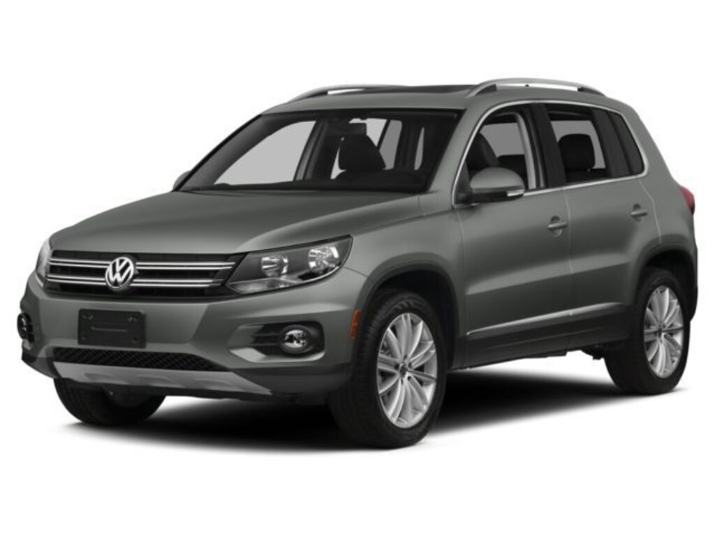 Used 2015 Volkswagen Tiguan SE SUV