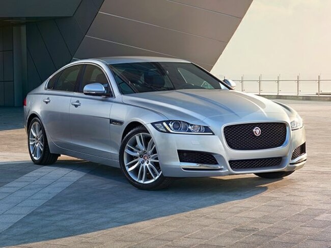 2016 Jaguar XF 35t Prestige Sedan
