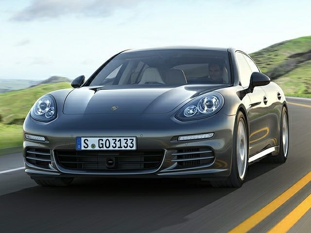 2016 Porsche Panamera Edition's photo