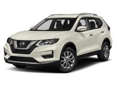 Used 2017 Nissan Rogue SL All-wheel Drive near Stuttgart, AR