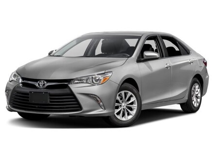 2017 Toyota Camry XLE Sedan