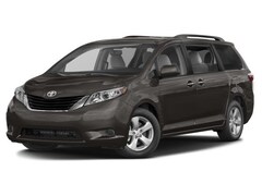 2017 Toyota Sienna LE 8 Passenger Passenger Van