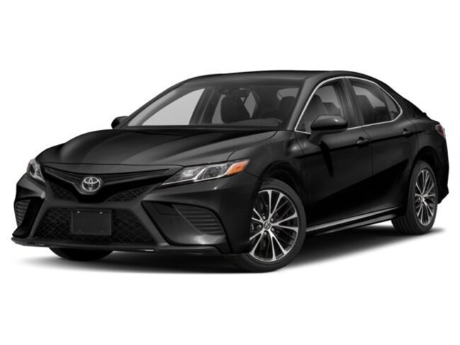 2018 Toyota Camry XSE Sedan