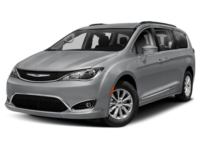 2019 Chrysler Pacifica Touring L Plus Van Passenger Van