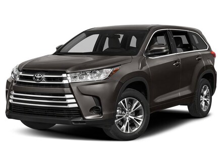 Featured Used 2019 Toyota Highlander SE SUV for Sale in Wauchula, FL