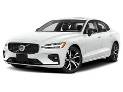2024 Volvo S60 B5 Plus Black Edition Sedan