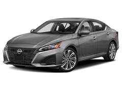 2025 Nissan Altima SL Sedan