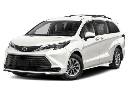 2025 Toyota Sienna LE Minivan/Van