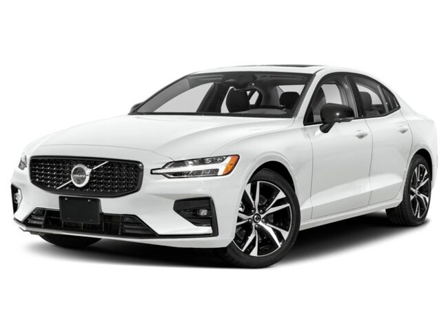 2025 Volvo S60 Plus Dark Theme Sedan