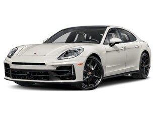 2026 Porsche Panamera 4 Sedan