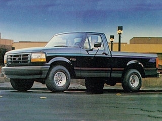1993 Ford F-150 XL 4WD SB