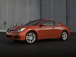 2011 Nissan Altima Coupe Coupe Front-Wheel Drive Continuously Variable Transmission