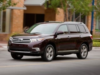 Used 2013 Toyota Highlander Limited with VIN 5TDDK3EH2DS236986 for sale in Natick, MA