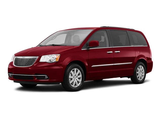 2016 Chrysler Town & Country Touring's photo
