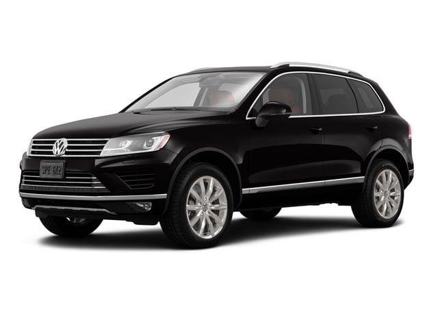 2016 Volkswagen Touareg VR6 Sport -
                Johnston, IA