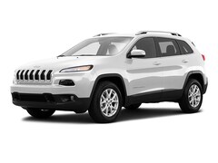 2017 Jeep Cherokee Latitude FWD SUV