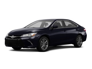 2017 Toyota Camry SE Sedan