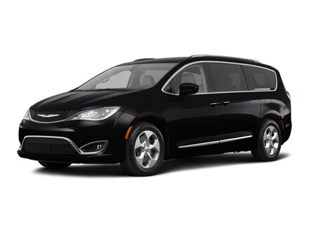 2018 Chrysler Pacifica Touring L Plus Minivan/Van