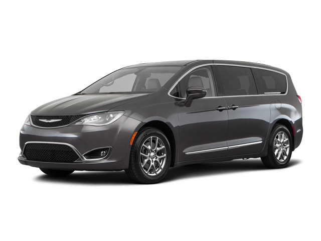2018 Chrysler Pacifica Touring Plus's photo