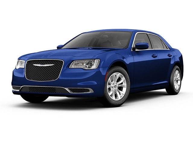 2019 Chrysler 300 Touring's photo