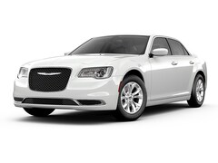 Used 2019 Chrysler 300 Touring Sedan for sale in Springfield, IL