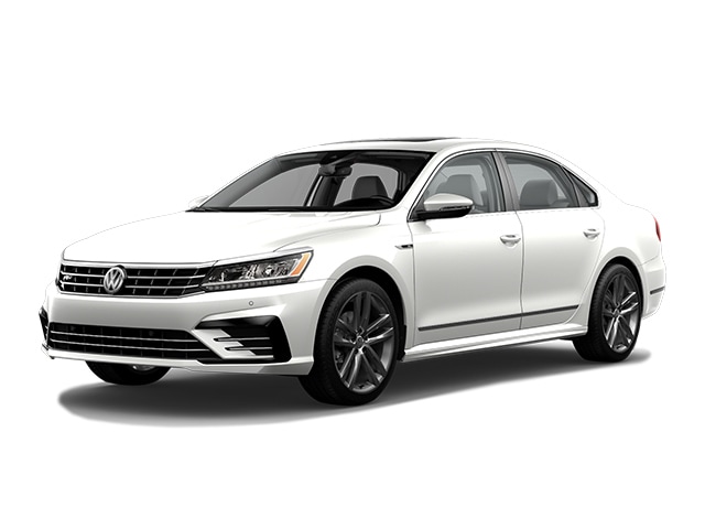 2019 Volkswagen Passat SE R-Line's photo