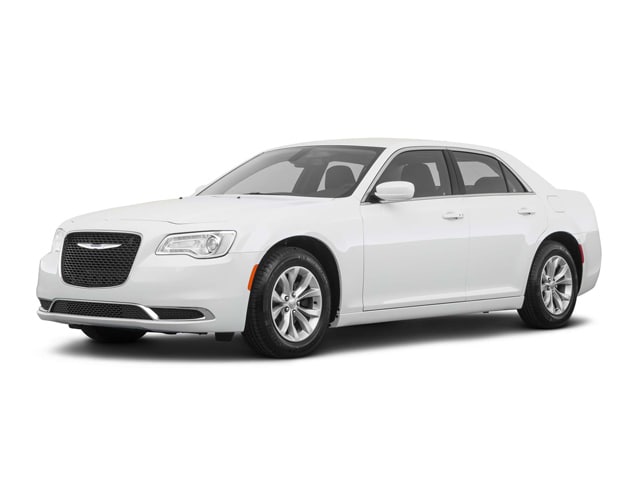 2020 Chrysler 300 Touring's photo