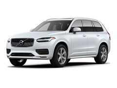 2020 Volvo XC90 T6 Momentum SUV