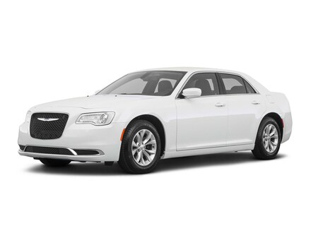 2021 Chrysler 300 Touring Sedan