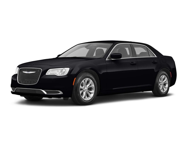 2021 Chrysler 300 Touring's photo