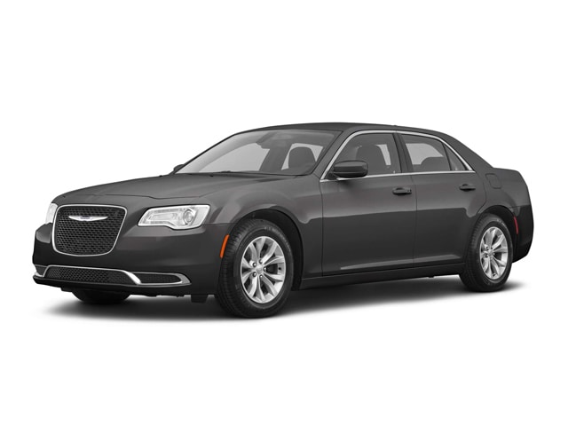2021 Chrysler 300 Touring's photo