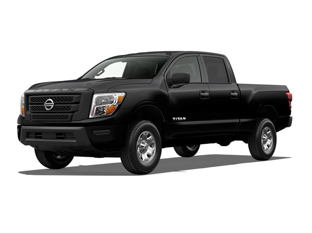 2021 Nissan Titan S's photo