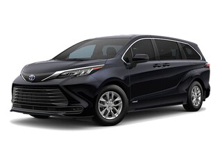 Used 2021 Toyota Sienna LE 8 Passenger Mini-van, Passenger in Denver