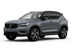 2021 Volvo XC40 R-Design SUV