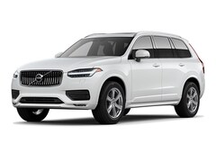 2021 Volvo XC90 T6 Momentum SUV