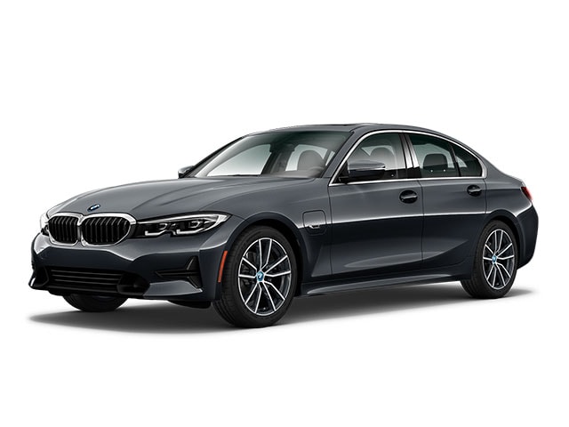 2022 BMW 3 Series 330e Sedan's photo